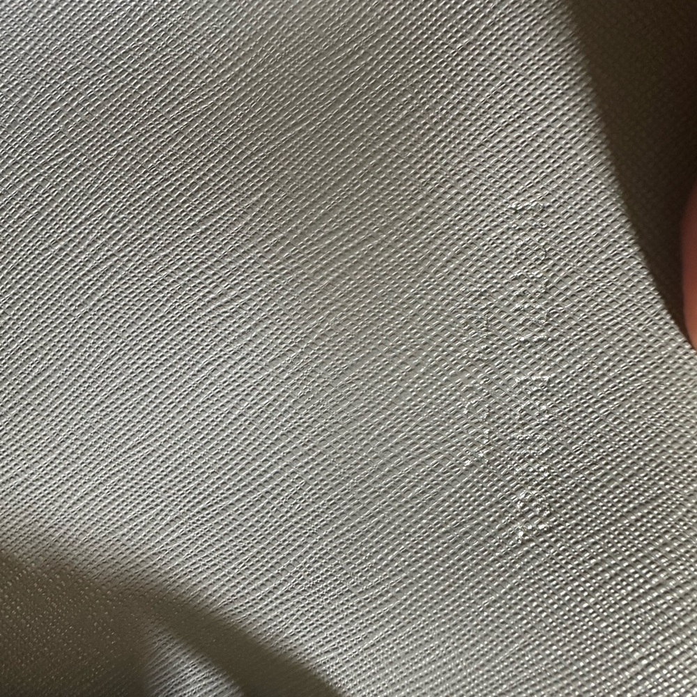 Henry Bendel Lavender Purse with long strap and dust cover - Picture 5 of 12